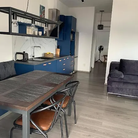 Sea View Apartment Seget Vranjica
